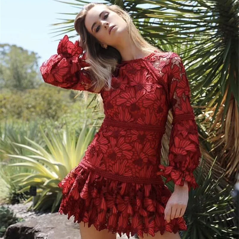 2018 модное зимнее тонкое красное женское кружевное мини платье с рукавами