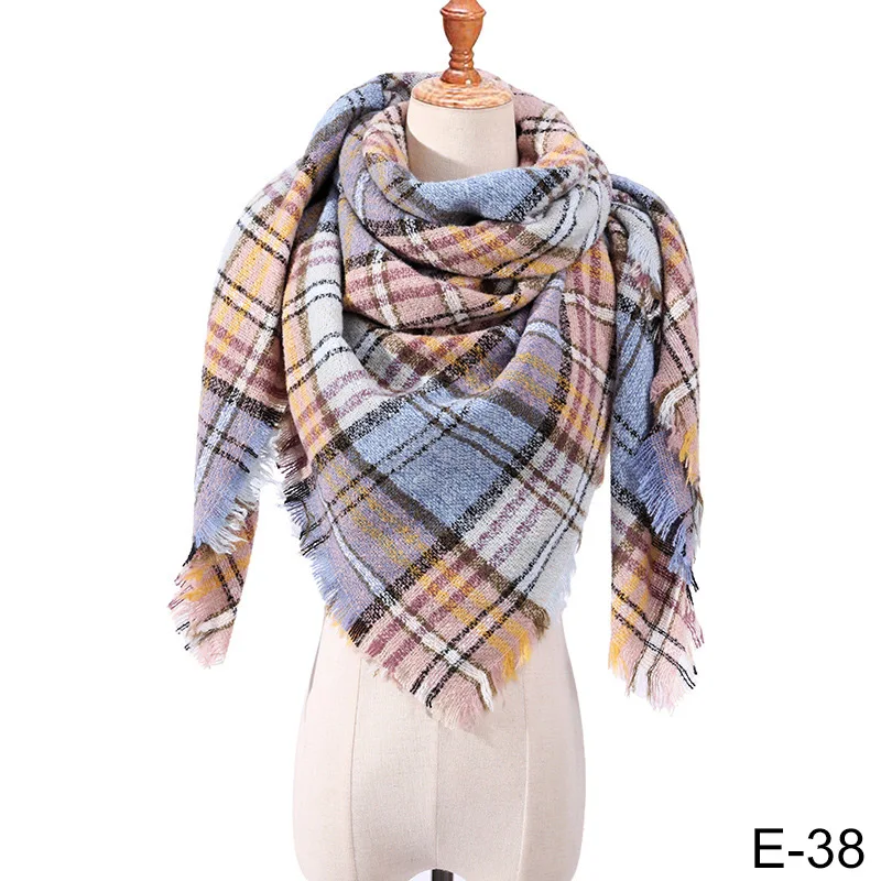 Модный женский зимний шарф, клетчатая шаль, Женский треугольный шарф, осенний зимний теплый кашемировый шарф, несколько цветов - Цвет: 38