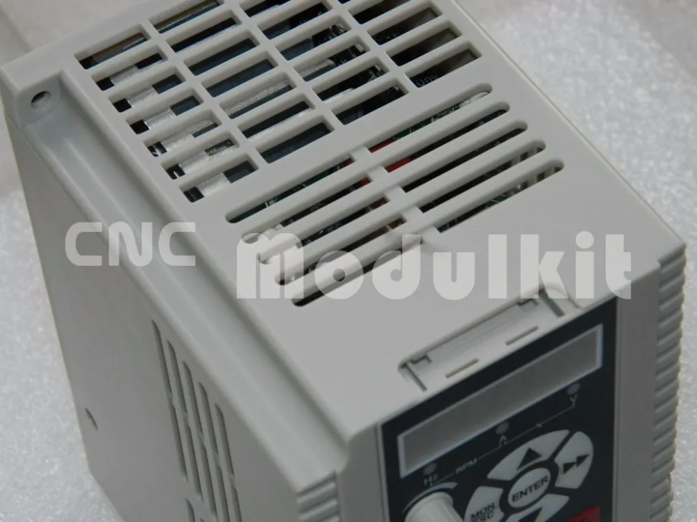 Шпиндель с ЧПУ VFD SPPED CONTROL D100S2R2B инвертор 2 кВт 220/380 в драйвер гравировки