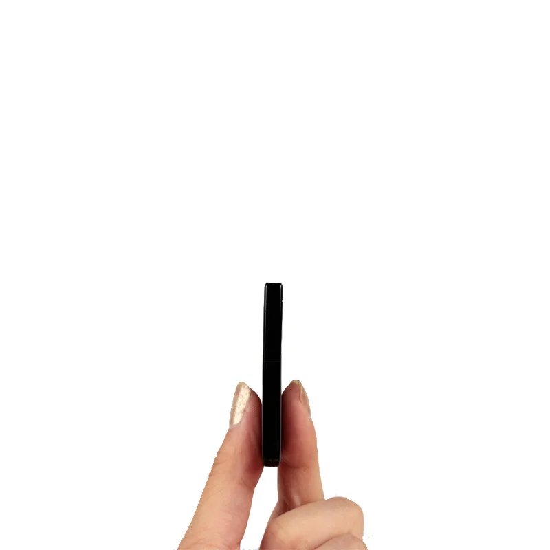 

Mini GPS Tracker Q10 Remote monitoring popular personal tracking locator WIFI indoor precision positioning Low battery alarm