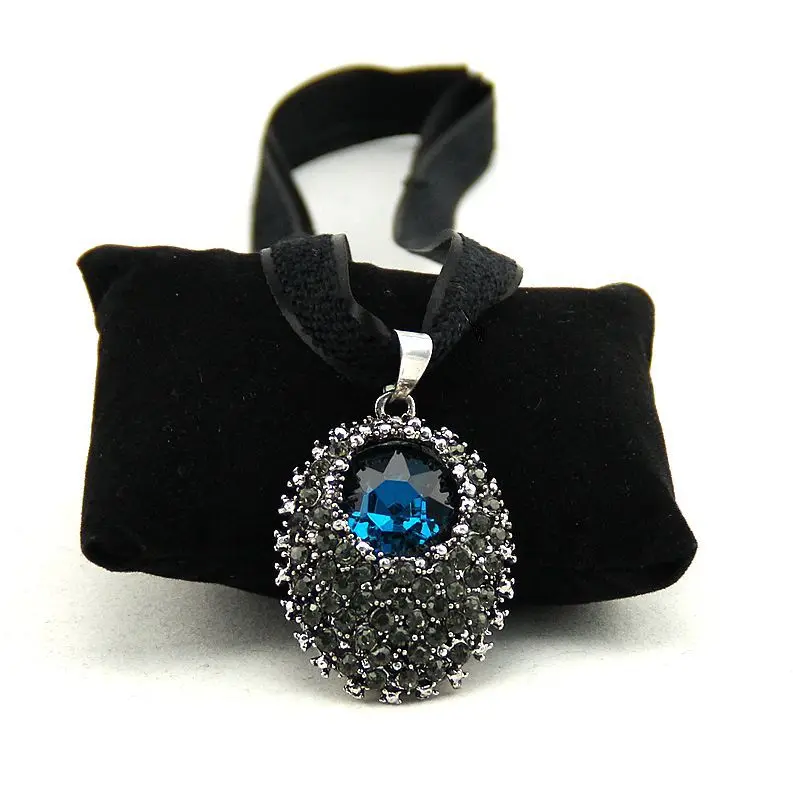 

Retro Men's Gemstone Bolo Tie Denim Metal Crystal Gem Bolo Tie Alloy Shirt Poirot Tie Necklace Chian West Bolo Bow Tie Collar