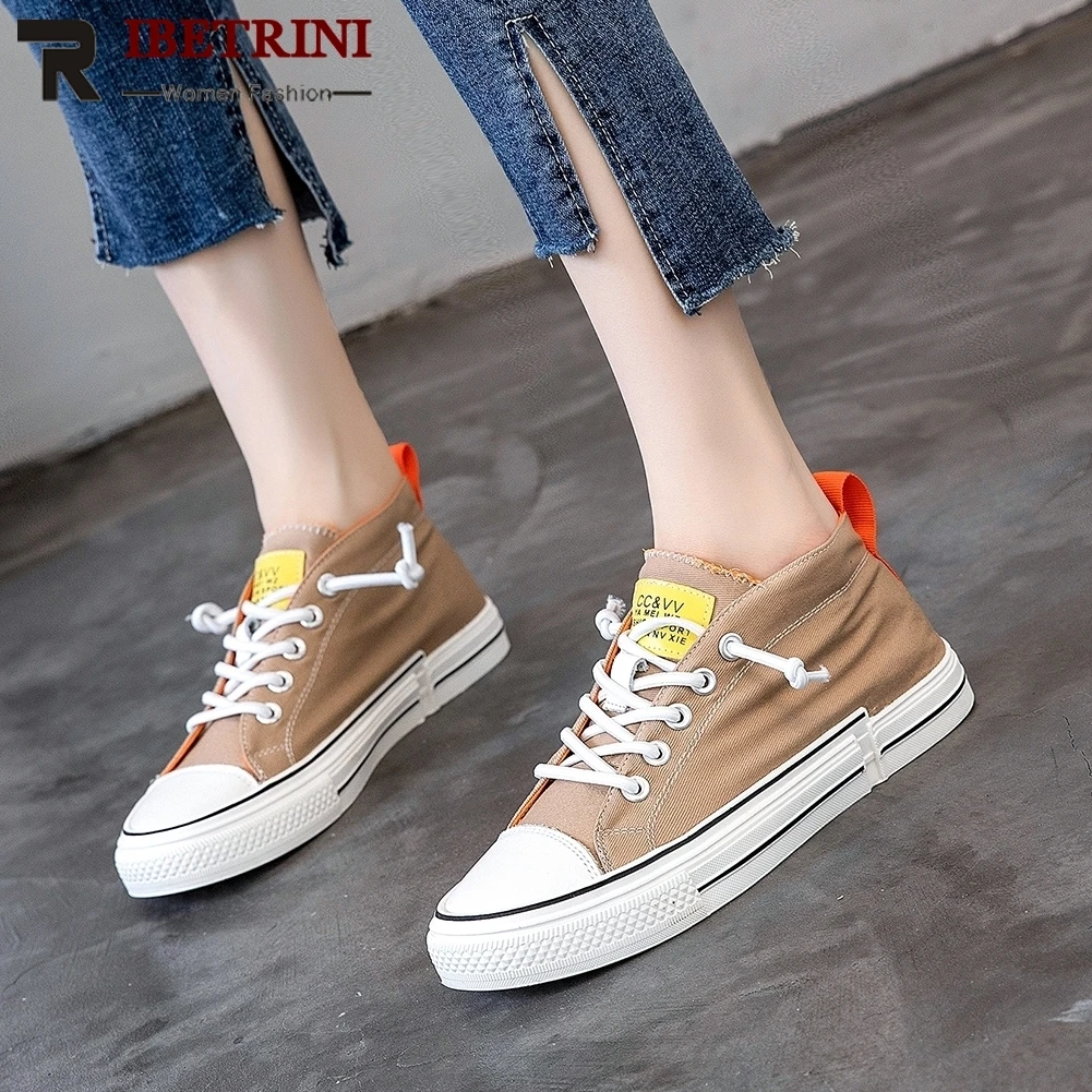 

RIBETRINI Brand Lace Up Flats Heels Vulcanize Denim Shoes Woman Flats 3 Colors INS Hot 2019 Summer Shoes Woman Sneakers Footwear