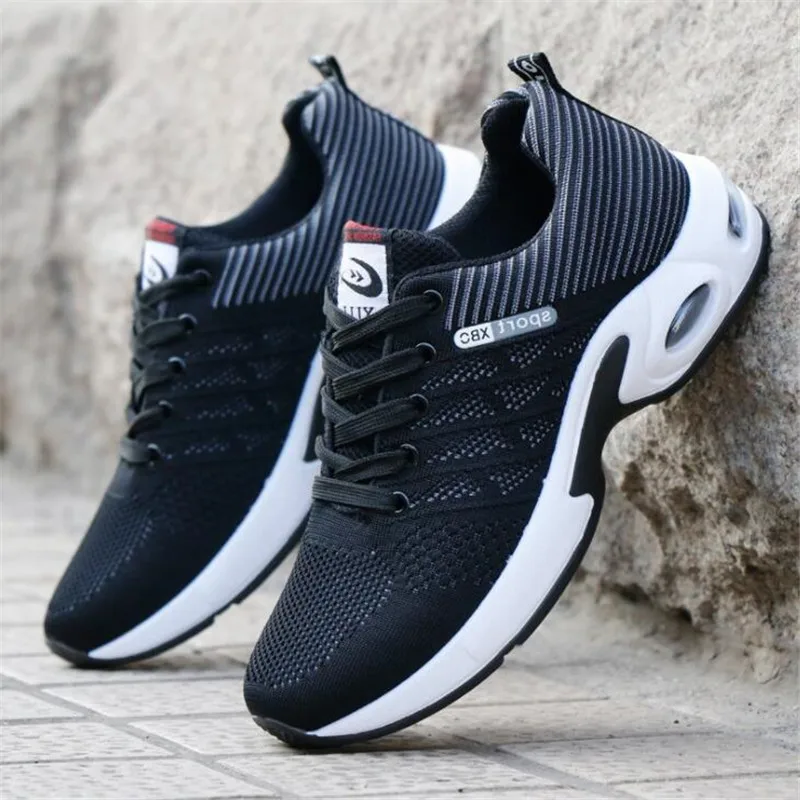 

New Casual Shoes Men Comfortable Summer Sneakers Men 2019 Breathable Mesh Sport Lace-up Light Fashion Flat Vulcanized Shoes Male