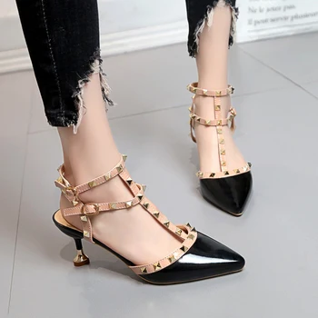 

2019 Women's High Heels Sandals Sexy Sandals Womens Shoes Pink Rubber Sole Ankle Strap Buckle Casual Shoes Rivet Thin Heel