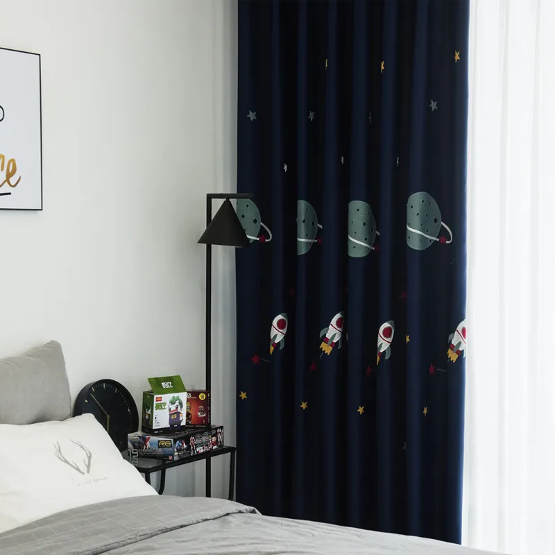 Затемненная занавеска с рисунком космоса для мальчиков, детская спальня, вышитая Роскошная ткань, тюль для гостиной WP020D3