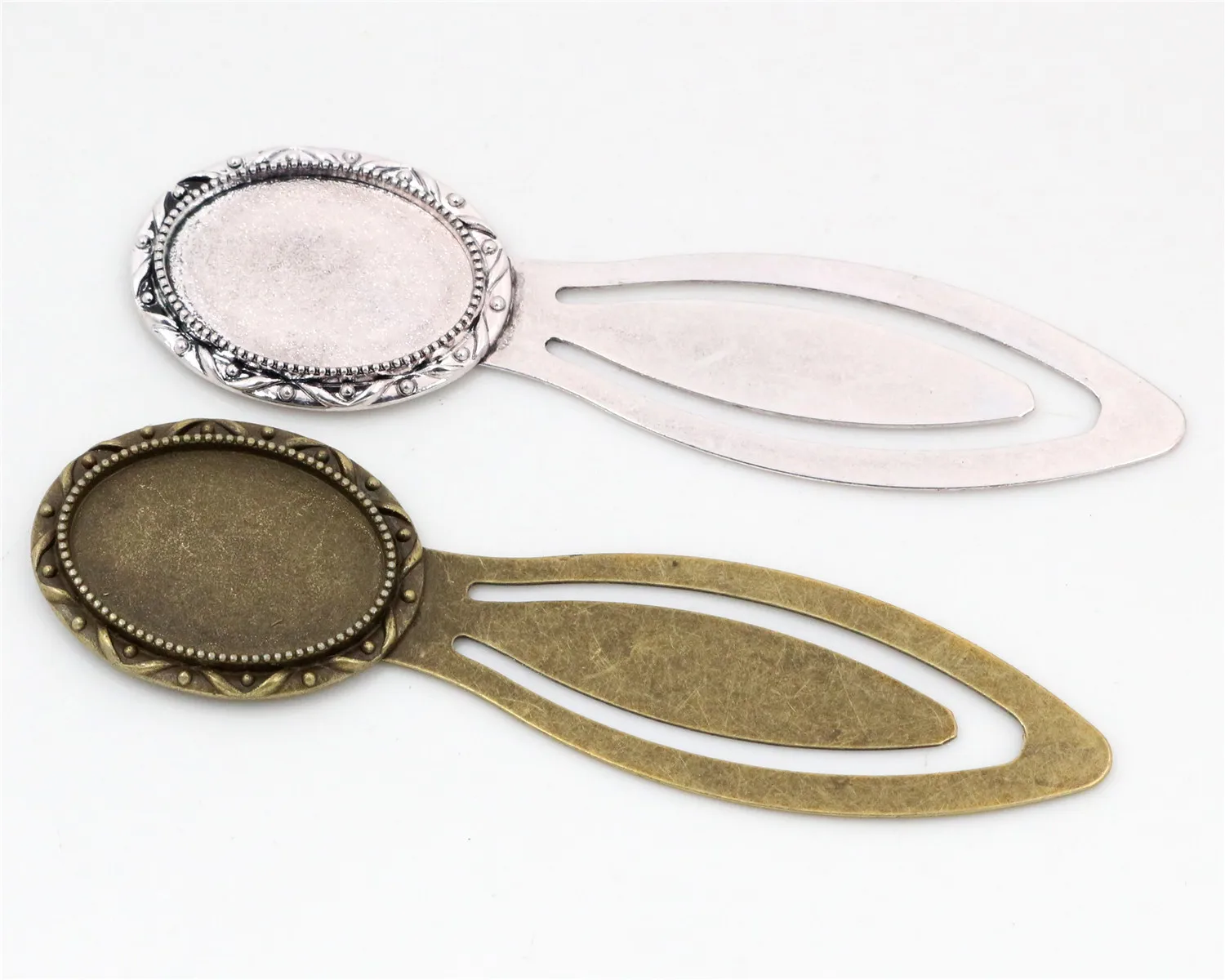

New Fashion 2pcs 18x25mm Inner Size Antique Silver/Bronze Simple Style Handmade Bookmark Cabochon Base Cameo Setting