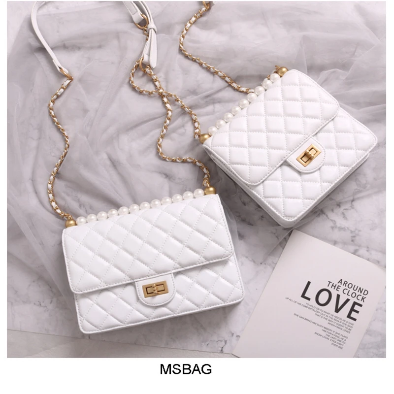 

Korean version of the large-capacity matte leather bag female soft leather slung commuter one shoulder underarm bag flip bag