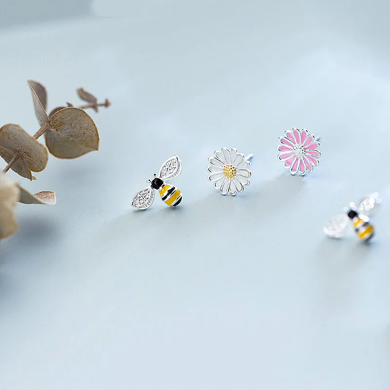 INZATT асимметричные серьги-гвоздики с милой Пчелой и розовым цветком с эмалью для лета для женщин, 925 пробы, Серебряное модное ювелирное изделие, подарок