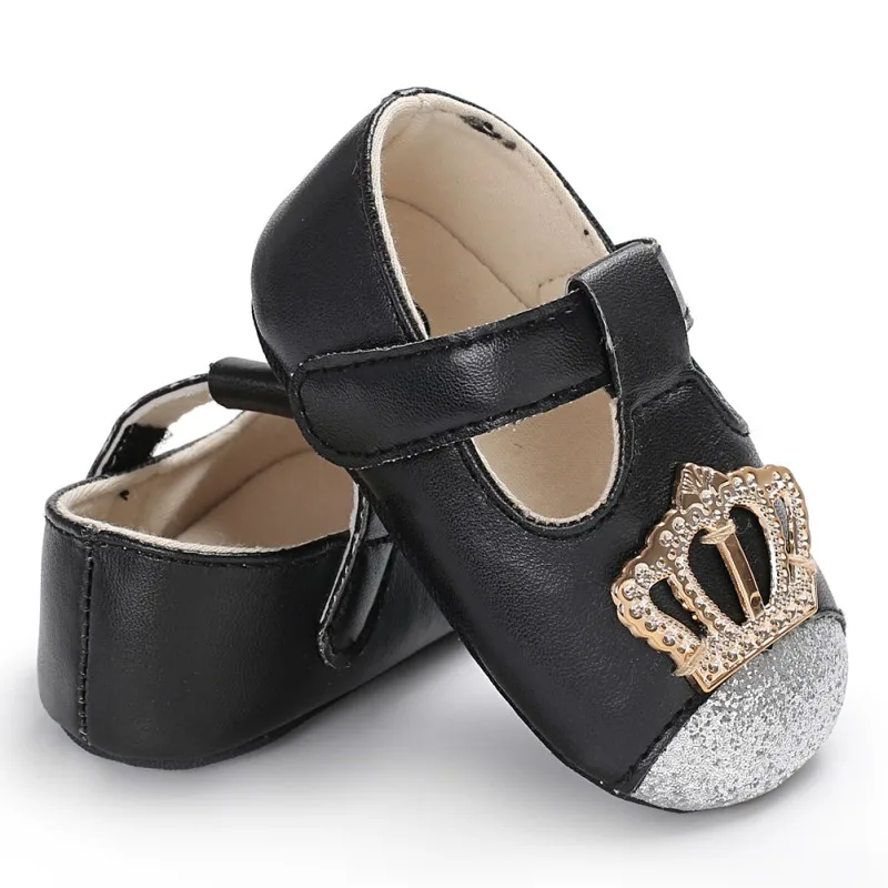 2018 модные Дети для маленьких девочек Bling Princess Crown сандалии Простая Летняя обувь граничит кристалл обувь для детей