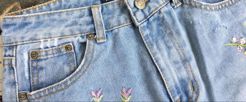 2017 Europe and the United States women's 3D three-dimensional heavy craft bird flowers front and rear side embroidery high waist straight irregular wear jeans (14)