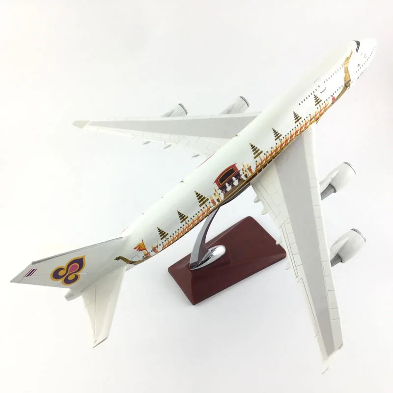 Боинг 747 тайская АТЭС ливери(каноэ) 47 см 1:150 из металлического сплава модель самолета Игрушечная модель самолета самолет подарок на день рождения