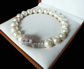 

Hot sale new Style >>>>>Natural 20mm white shell pearl inlay zircon leopard head LUXURY necklace