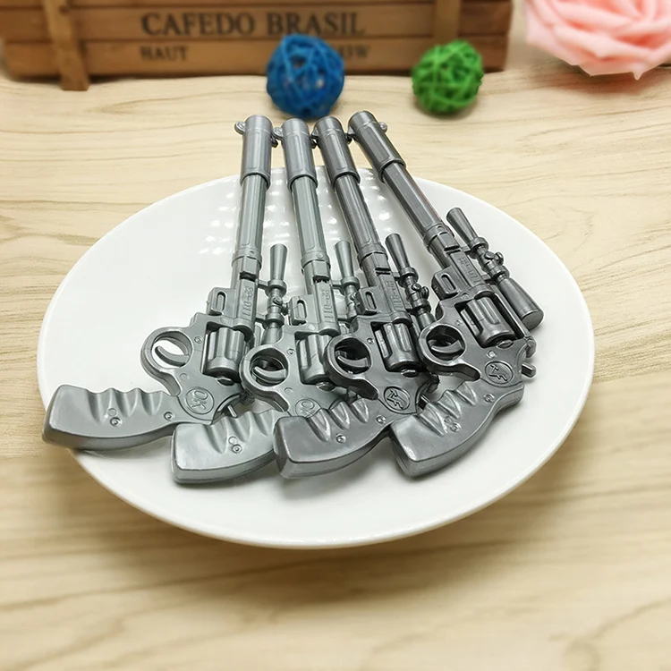 3046395005_487080482