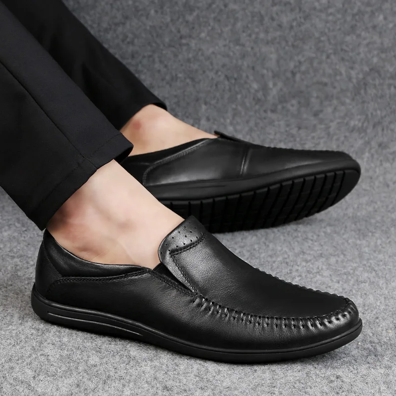 

Genuine Leather Men Shoes laofers slip on Soft Moccasins Loafers Fashion Brand outdoor Men Flats Comfy Driving Shoes j3