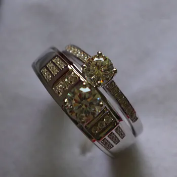 

His and Her Jewelry Couple Rings For Lovers Engagement Diamond Bridal For Women and Men Platinum Plated Pt950 Print