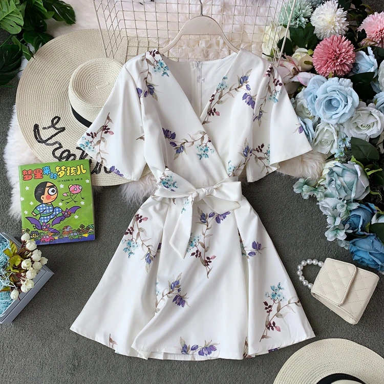 

2019 New Summer Women Beach Holiday Dress Fashion Printed Boho Robe Ladies Short Sleeve V-neck Slim A-line Dress Vestidos Mujer