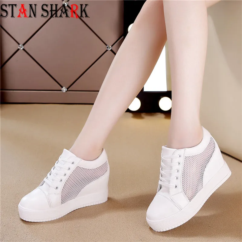 

Women Wedge Platform Rubber Brogue Leather Lace Up High Heel 7cm Hollow Shoes Pointed Toe Heightincreasing Creepers Sneakers