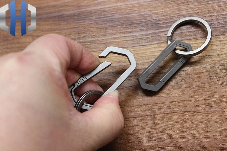Rust-proof Keychain Titanium Alloy Backpack Mini Hard Buckle Carabiner