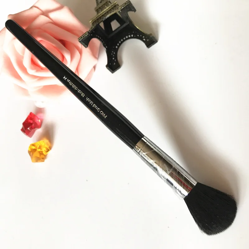 

1 Pieces Black Retro Goat Hair Long Handle Face Makeup Highlighter Blending Brush Blush Brush Concealer Brush Beauty