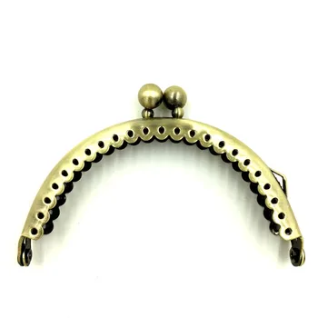 

10Pcs Bronze Tone Ruffled Metal Arc Frame Kiss Clasps Lock Clutch Purse Bag Handbag Handle 88x59mm