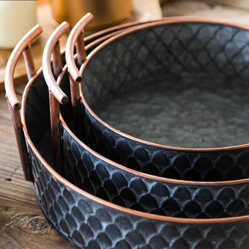  European handcrafted Vintage Fruit Bread Basket Round Antique metal trays with handles Retro Desk K
