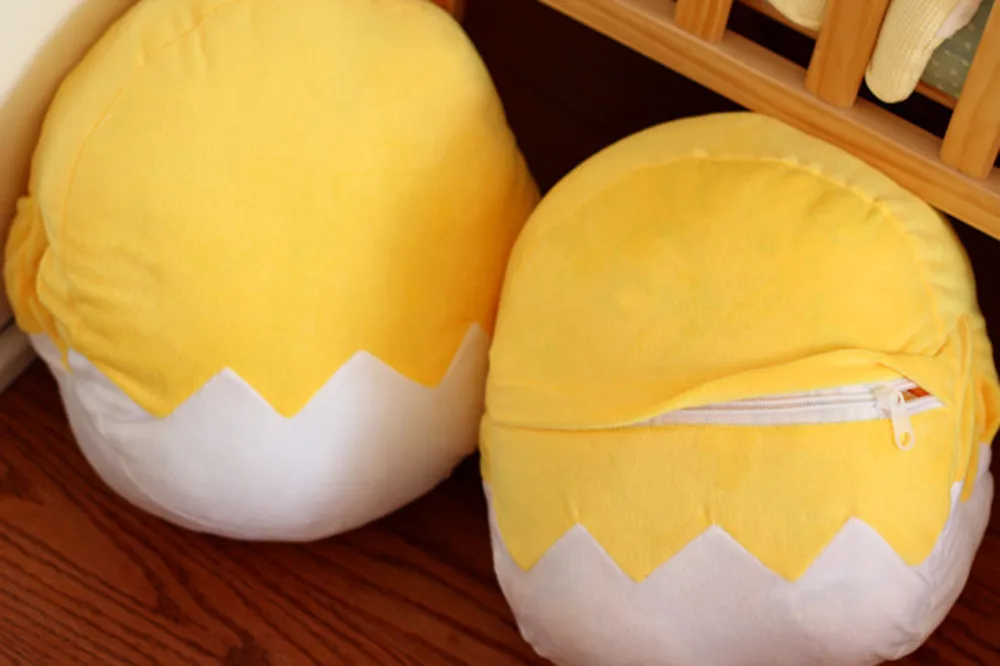 Cushion Gudetama Lazy Egg Plush Pillow Hand Warmer Cute Soft Blanket Toys Gifts
