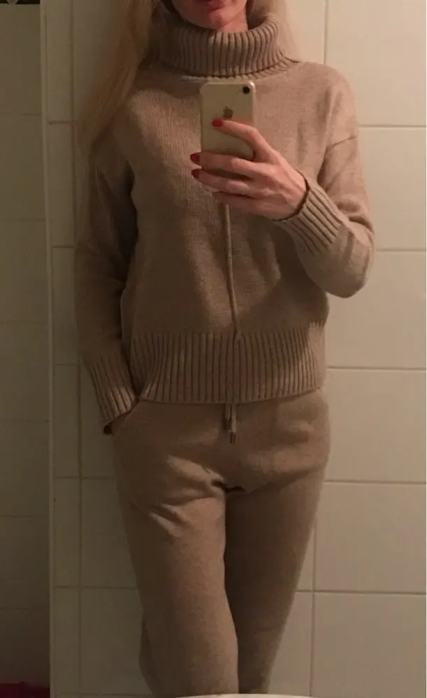 01 -  - _ -  - _