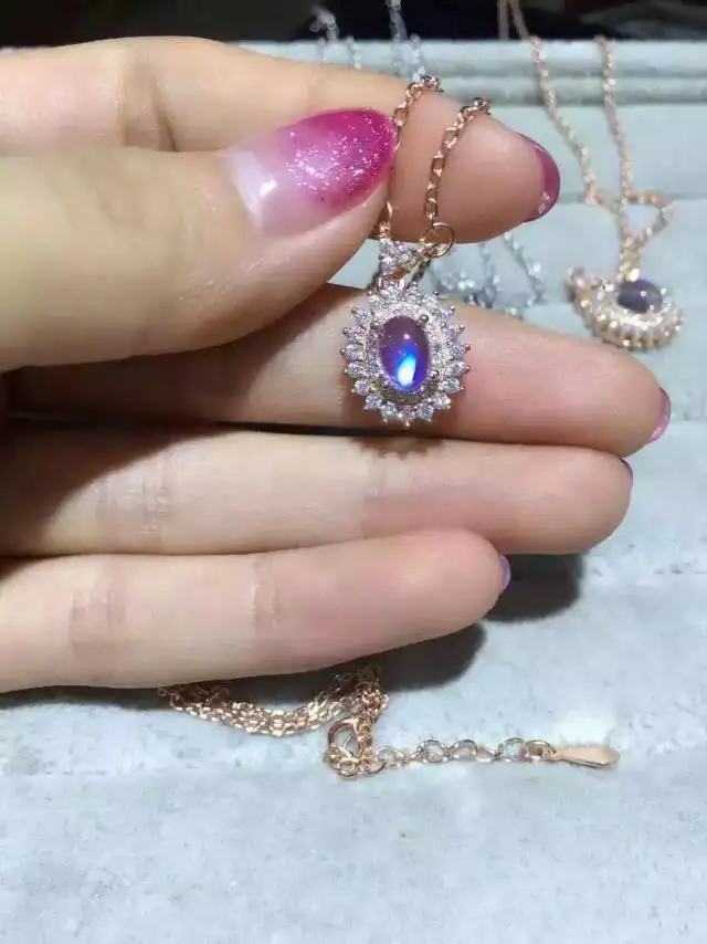

Natural blue moonstone Necklace natural gemstone Pendant Necklace S925 silver trendy Simple round Diana women party Jewelry