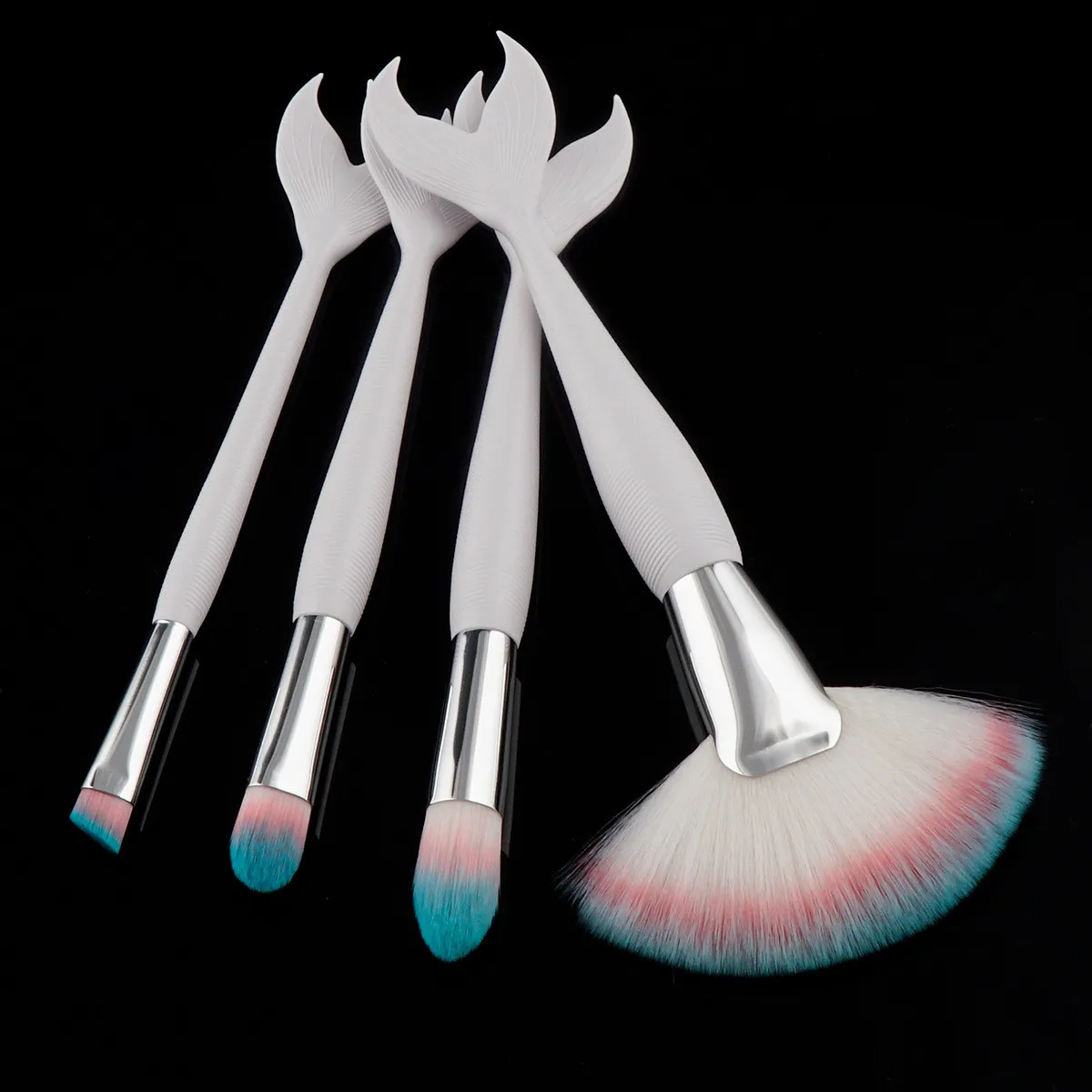 

Fan Foundation Face Brush 4pcs Fish Tail Blush Kabuki Powder Contour Concealer Eyebrow Makeup Brushes Milky Handle Cosmetic Tool