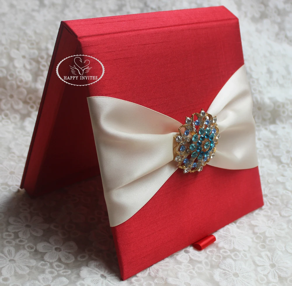 HI2019-04 Hot Sale Red Silk Box with Brooch   More colors available