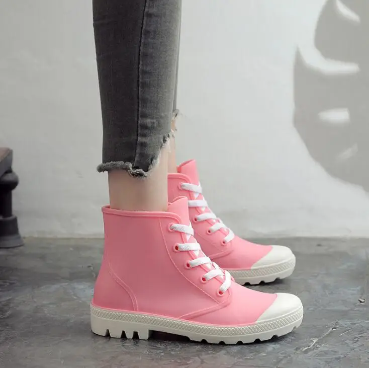 Rouroliu Women Non-Slip Ankle Rainboots Autumn Candy Color Water Boots Lace-Up Waterproof Platform Shoes Woman Wellies FR40 Rouroliu Women Non-Slip Ankle Rainboots Autumn Candy Color Water Boots Lace-Up Waterproof Platform Shoes Woman Wellies FR40