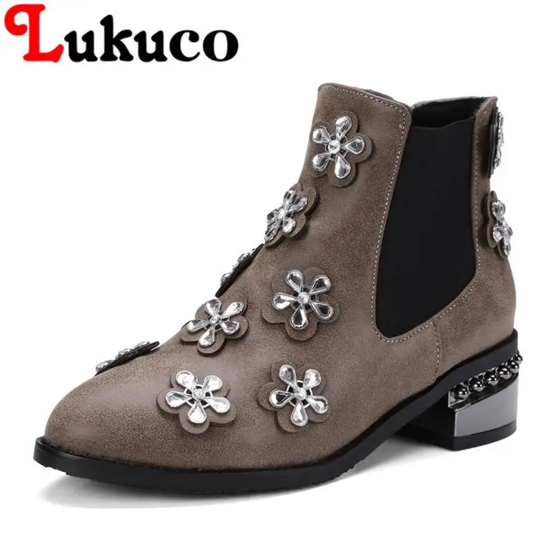 

2018 EUR large size to 40 41 42 43 44 45 46 47 48 Lukuco women ankle boots Flower design high quality lady shoes free shipping