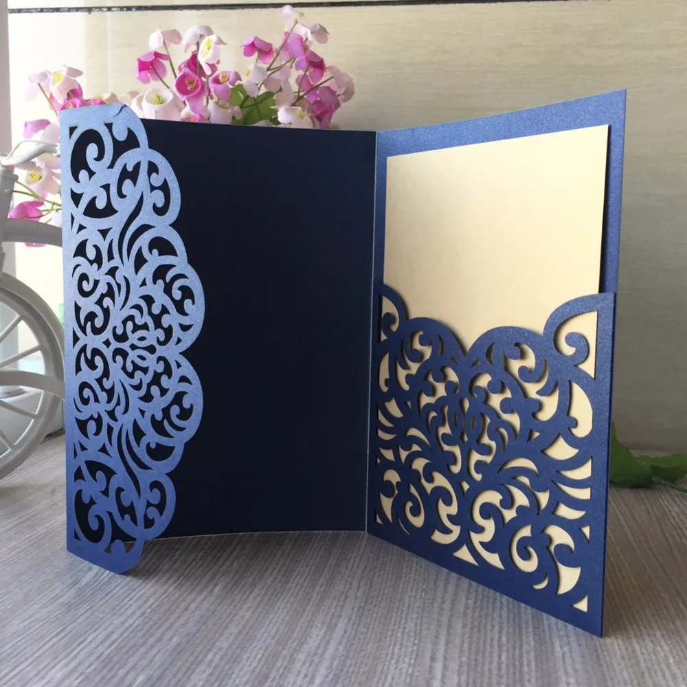 

30pcs/Lot Tri-Fold Lace Design Wedding Invitation Card Laser Cut Pocket Invitation Cards RSVP Cards