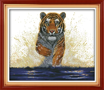 

NEW King back tiger Animals cross stitch kits 14ct white 11ct printed embroidery DIY handmade needle work wall home decor