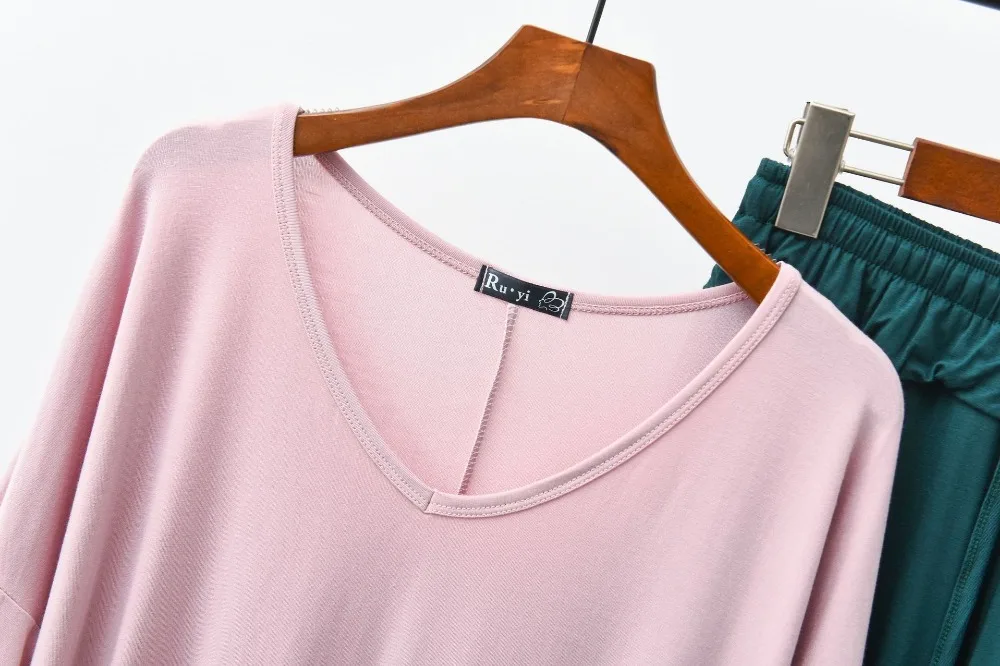 10992058711_1048979937