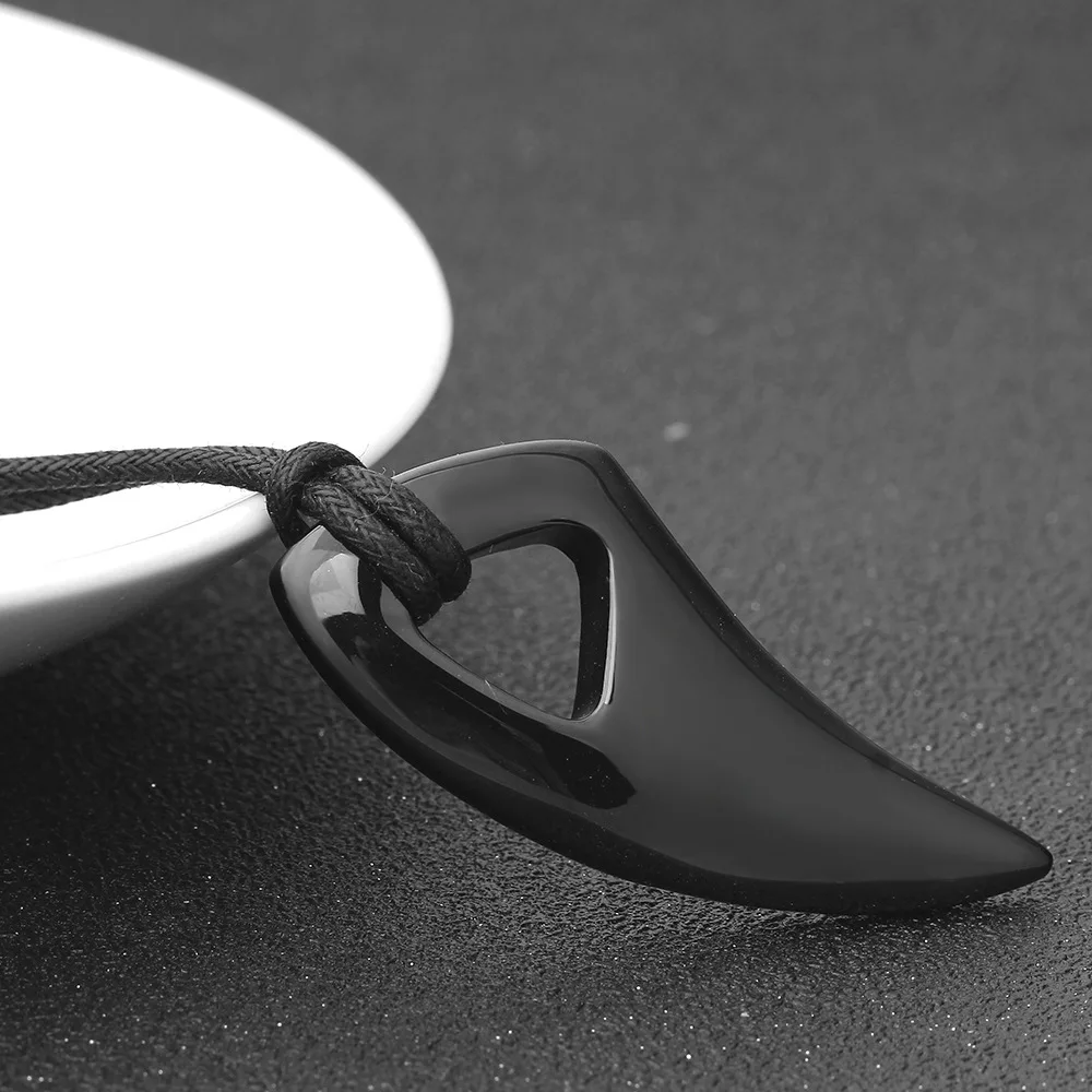 NHGBFT Fashion Black Wolf tooth Stainless Steel Necklace Male Jewelry Punk Biker Mens Pendant Necklaces Dropshipping