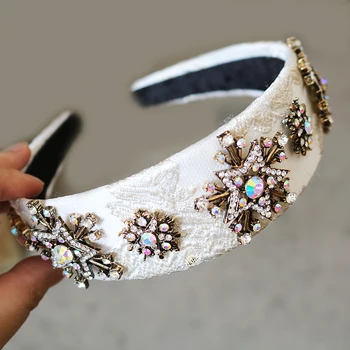 

White Crown Tiara Headband Rhinestone Pentagonal Heart Wedding Jewelry Hair Accessories Women Handmade Girl Party bijoux cheveux