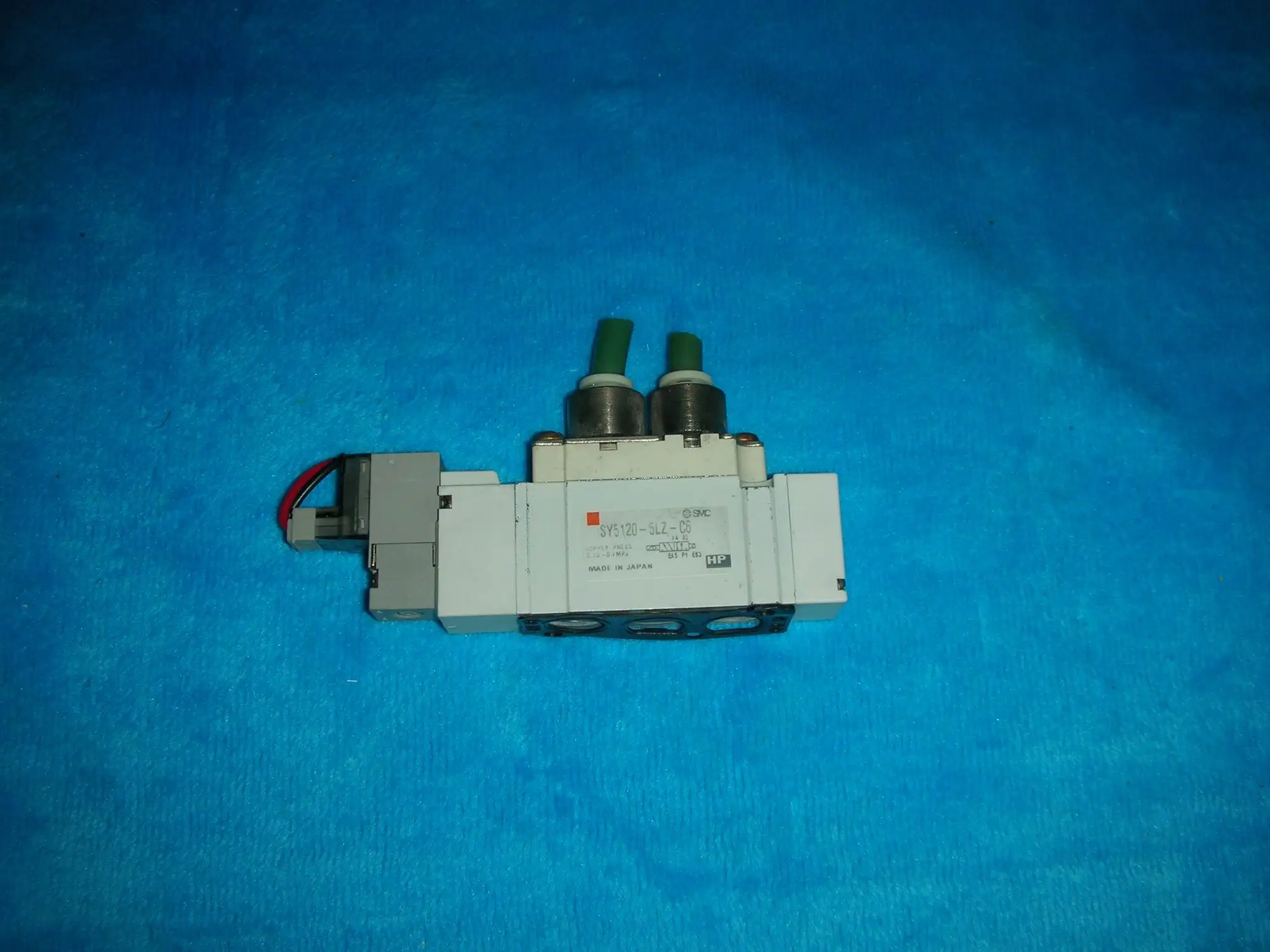 

1PC USED SMC SY5120-5LZ-C6
