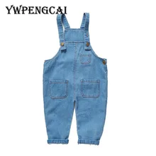 Назад большой карман унисекс детские джинсовые комбинезоны От 1 до 5 лет весна осень одежда для маленьких мальчиков однотонные комбинезоны для мальчиков комбинезон для девочек