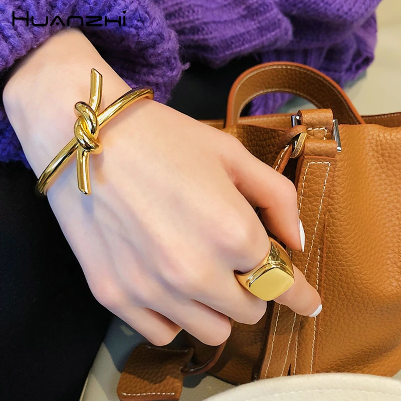 

HUANZHI 2019 New Design Gold Metal Plated Geometric Round Circle Knot Adjustable Bracelets for Women Girl Bangles Jewelry Gift
