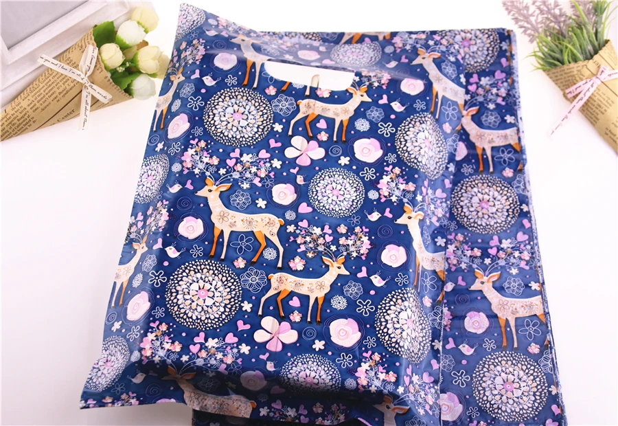large gift bags (115)