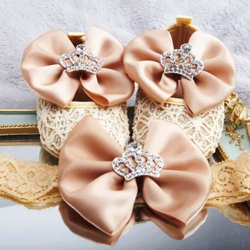 

Dolldling Baby Toddler Shoes Golden Bow Diamond Crown Cotton Soft Bottom Elastic Band Closed Baby Girl Toddler Shoes Headwear