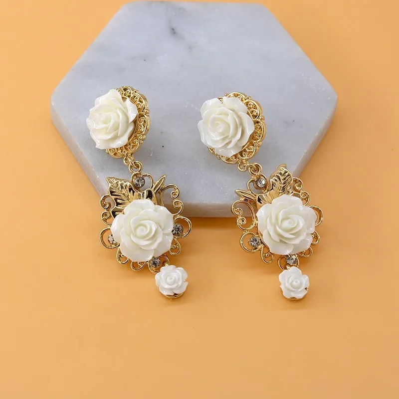 Women's Dainty Vintage Style Christmas Flower Dangle Earrings Costume Jewellery 