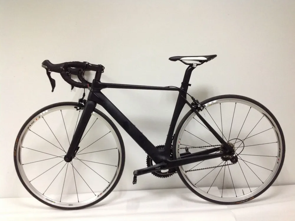 Perfect Complete Road Carbon Bike,Carbon Bike Road Frames with Aluminum Alloy wheels And Shima-no 5800 Groupsets for Complete Bike 1