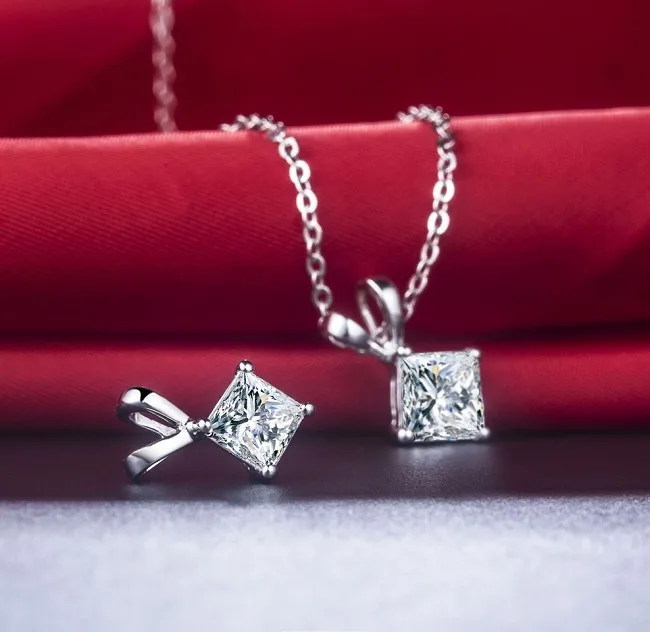 Маленькая 1Ct 6*6 мм Принцесса Cut G-H Moissanite алмазная подвеска ожерелье, созданное Charles& Colvard Подвеска из стерлингового серебра 925 пробы