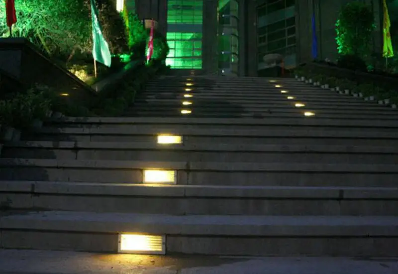 Direto da Fábrica de Led Lâmpada de Canto Luzes ao ar Frete Grátis Vendas Ribalta Incorporado 6 3x2w Led Livre w Luz Passo Passos Ip67 12 Lâmpadas subterrâneas
