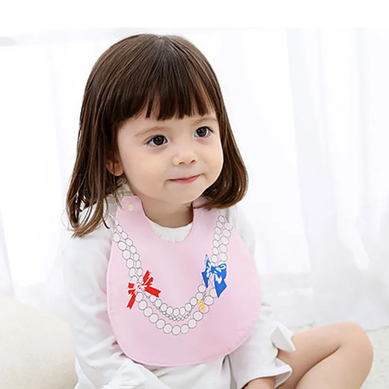 Baby Bibs Useful Baby Accessories Cartoon Printed Newborn Baby Stuff Cotton Burp Cloth Infant Bibs Waterproof Saliva Towels