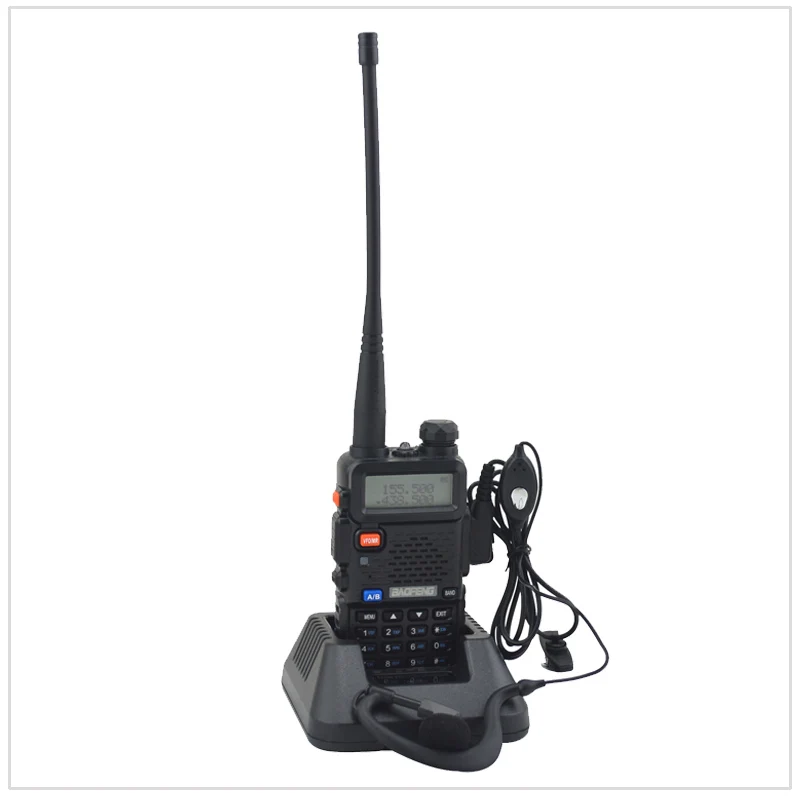 baofeng dualband UV-5R walkie talkie radio dual display 136-174/400-520mHZ two way radio with free earpiece BF-UV5R 3 5mm baofeng radio 2pin k port earpiece ptt mic headset handheld two way radio walkie talkie uv 5r uv 82 bf 888s free shipping