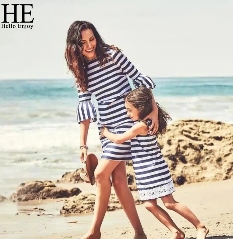HE Hello Enjoy/платья для мамы и дочки; Новинка года; летнее зеленое песчаное пляжное платье без рукавов; платье для мамы и дочки; Семейные комплекты - Цвет: blue
