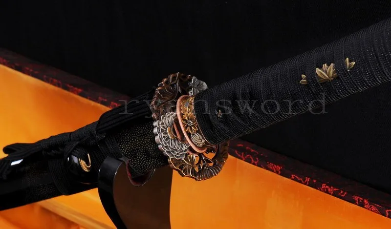 HIGH QUALITY HANDMADE SHIHOZUME CLAY TEMPERED ABRASIVE JAPANESE SAMURAI SWORD KATANA